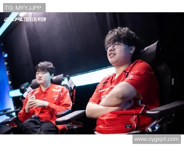 赛后分析:JDG与EDG对抗中的战术意识与团队配合探讨