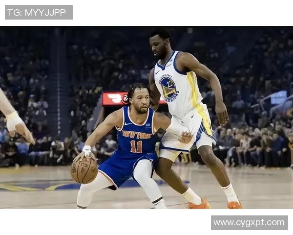 骑士与勇士激战正酣勇士以132比113战胜骑士展现强大实力